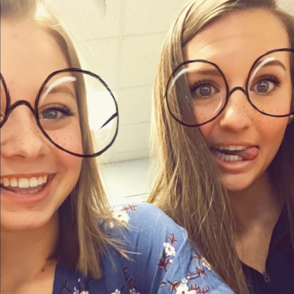 Meet your Posher, Gabby